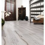 Bari tölgy laminált padló 8mm/Ac4/32 kopásállóság, fózolt - 34266