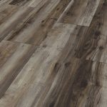 Canyon Ahorn fózolt laminált padló 8mm/Ac4/32 kopásállóság, széles panel - D6006