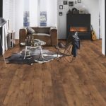 Cave tölgy fózolt laminált padló 8mm/Ac4/32 kopásállóság - K281