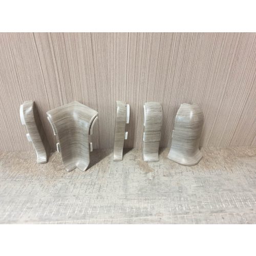 Színazonos műanyag sarokelem