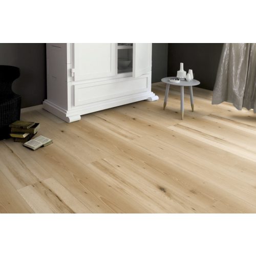 Swaran bükk laminált padló 8mm/Ac4/32 kopásállóság, fózolt - K4368