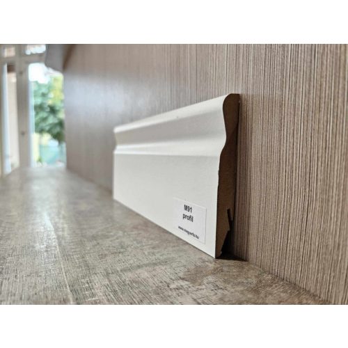 Magasított 9cm magas magyar gyártású szegélyléc - M91