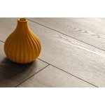 Moderno Cordoba tölgy vízálló laminált padló 8mm/Ac5/33 kopásállóság, fózolt - K2240